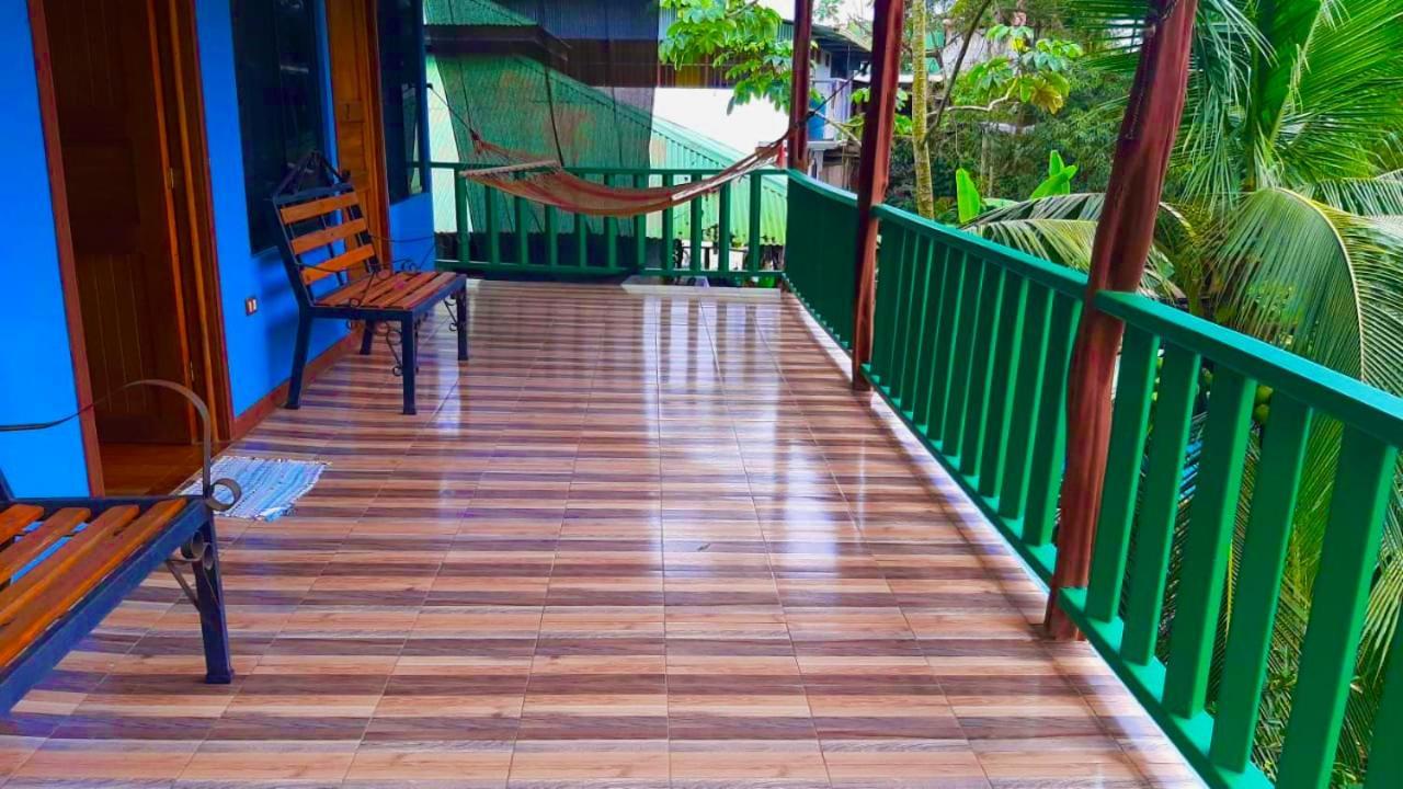 Drakes Bay Allegra Hostel מראה חיצוני תמונה