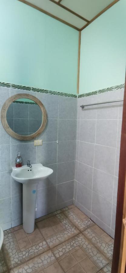 Drakes Bay Allegra Hostel מראה חיצוני תמונה